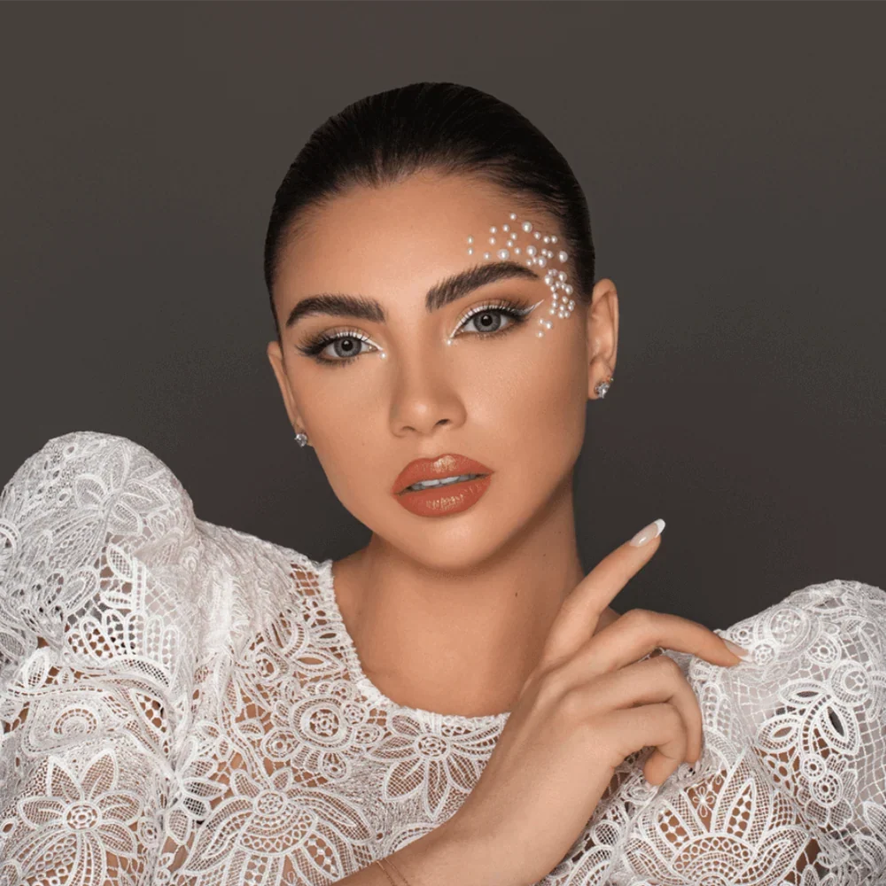 Bella One Day Collection - Garnet Contact Lenses by Bella