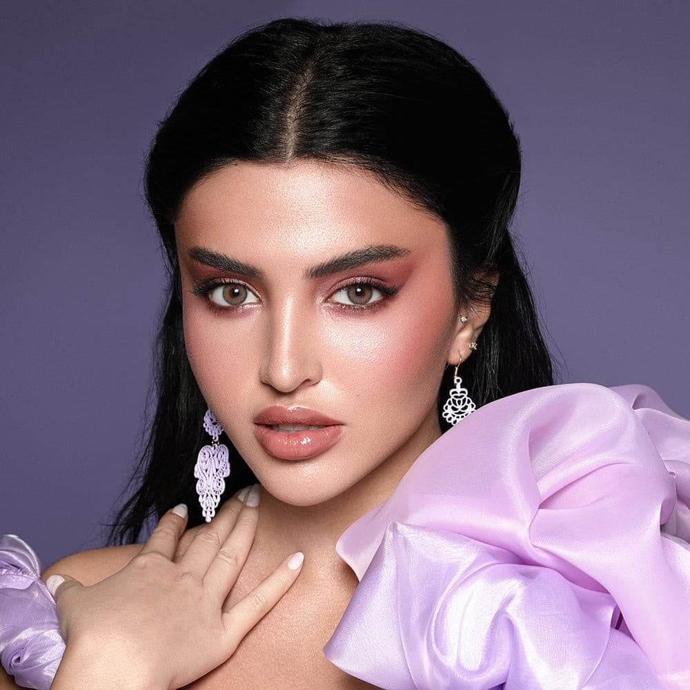 Bella Diamond Collection - Green Olive Contact Lenses by Bella